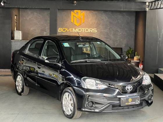 TOYOTA ETIOS 1.5 X PLUS SEDAN 16V FLEX 4P MANUAL